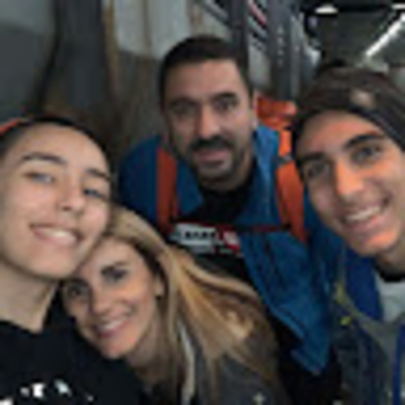 Meet your Posher, Erika - Picture 1 of 1